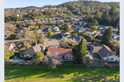 14 Jefferson Court, Novato, CA 94947 - Photo 49