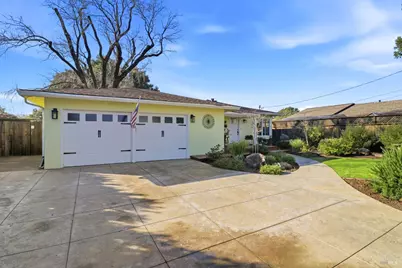 20 Plaza Demira, Novato, CA 94947 - Photo 5