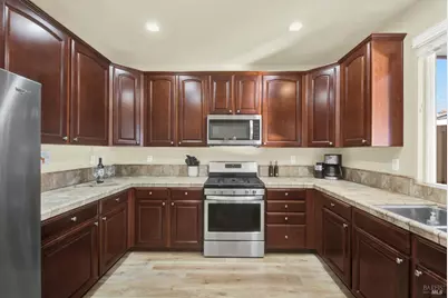 1648 Tucson Circle, Suisun City, CA 94585 - Photo 31