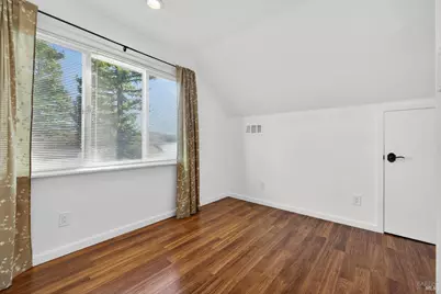 300 Pickwick Drive, Napa, CA 94558 - Photo 23