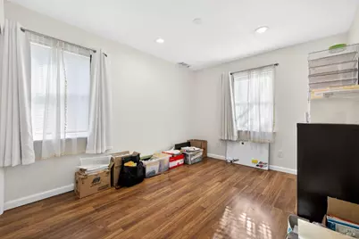 300 Pickwick Drive, Napa, CA 94558 - Photo 17