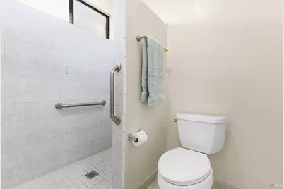 11 Oak Forest Lane, Santa Rosa, CA 95409 - Photo 25