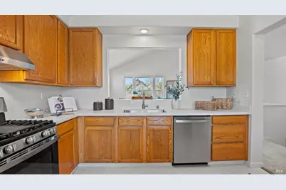 1205 Hidden Creek Place, Santa Rosa, CA 95409 - Photo 13