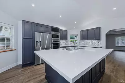 19231 Ravenhill Road, Hidden Valley Lake, CA 95467 - Photo 21