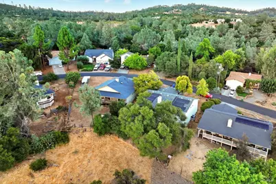 19231 Ravenhill Road, Hidden Valley Lake, CA 95467 - Photo 35