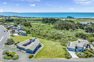 190 Starboard Ct, Bodega Bay, CA 94923 - Photo 1