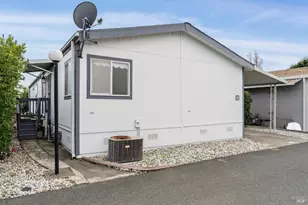 109 Merida Dr, Sonoma, CA 95476 - Photo 13