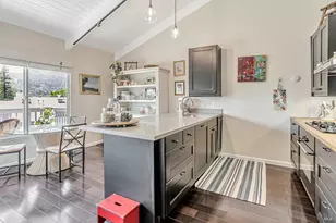 838 Sir Francis Drake Blvd, Kentfield, CA 94904 - Photo 9