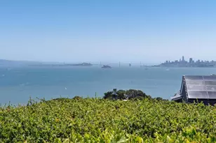 39 Cooper Ln, Sausalito, CA 94965 - Photo 25