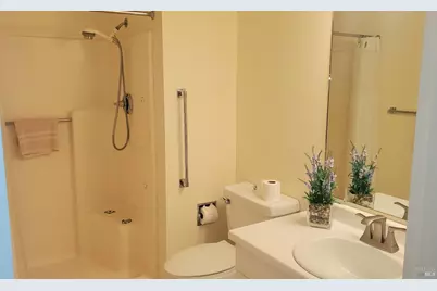 100 Thorndale Drive #327, San Rafael, CA 94903 - Photo 9