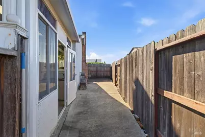 110 Fremont Street, Vallejo, CA 94589 - Photo 31