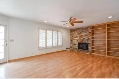 751 Hillcrest Court, Fairfield, CA 94533 - Photo 15