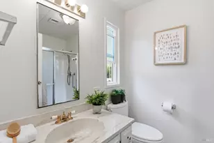 15 Scenic Dr, Novato, CA 94949 - Photo 27