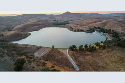 628 Stephen Court, Benicia, CA 94510 - Photo 75