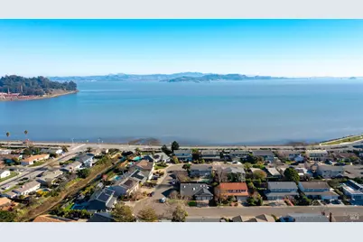 40 Surfwood Circle, San Rafael, CA 94901 - Photo 17