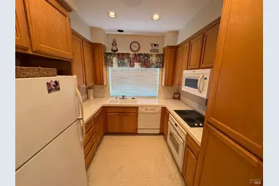 9131 Benny Goodman Way, Windsor, CA 94952 - Photo 9