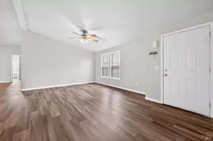 24 Leisure Park Cir, Santa Rosa, CA 95401 - Photo 7