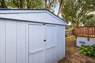 24 Leisure Park Cir, Santa Rosa, CA 95401 - Photo 35