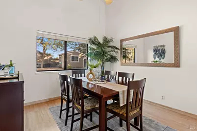 862 Dover Circle, Benicia, CA 94510 - Photo 9