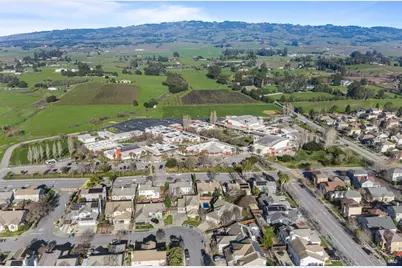 1757 Burgundy Court, Petaluma, CA 94954 - Photo 29