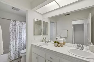 94 Mariners Cir, San Rafael, CA 94903 - Photo 31