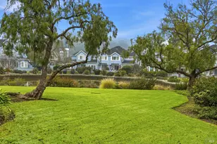 94 Mariners Cir, San Rafael, CA 94903 - Photo 37