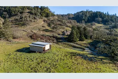 8400 Cave Creek Road, Redwood Valley, CA 95470 - Photo 21