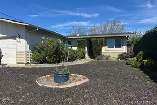 101 Arlington Dr, Petaluma, CA 94952 - Photo 5