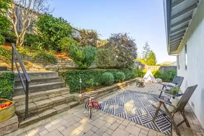 829 Las Pavadas Avenue, San Rafael, CA 94903 - Photo 59