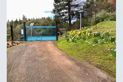 19155 Scenic Drive, Redwood Valley, CA 95470 - Photo 37