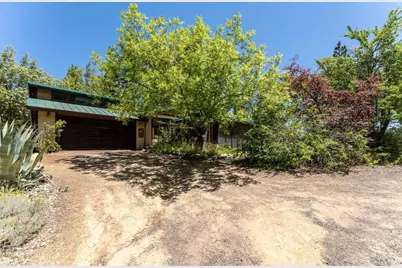 19155 Scenic Drive, Redwood Valley, CA 95470 - Photo 31