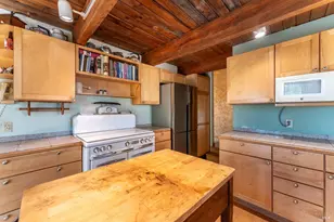 19155 Scenic Dr, Redwood Valley, CA 95470 - Photo 13