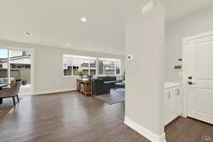 612 Periwinkle Dr, Vacaville, CA 95687 - Photo 19