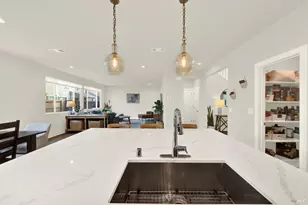 612 Periwinkle Dr, Vacaville, CA 95687 - Photo 41