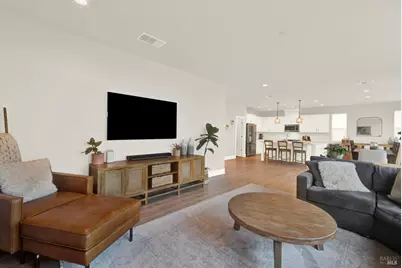 612 Periwinkle Drive, Vacaville, CA 95687 - Photo 25