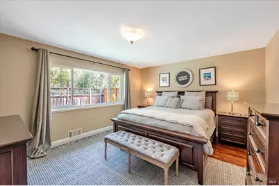 540 Marin Oaks Drive, Novato, CA 94949 - Photo 15