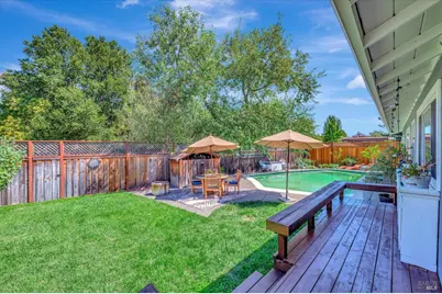 540 Marin Oaks Drive, Novato, CA 94949 - Photo 25