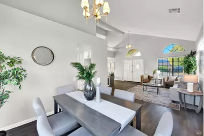 251 Woodstock Circle, Vacaville, CA 95687 - Photo 9