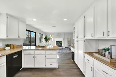 251 Woodstock Circle, Vacaville, CA 95687 - Photo 13