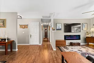 6381 San Francisco Ct, Rohnert Park, CA 94928 - Photo 9