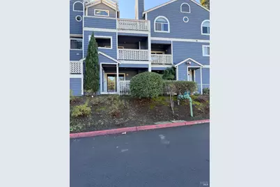 136 Sea Crest Circle, Vallejo, CA 94590 - Photo 5