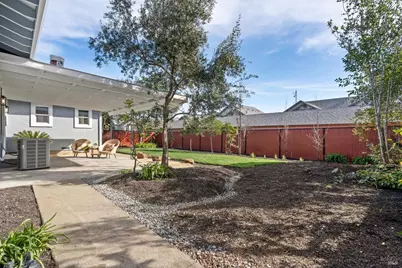 131 Healdsburg Avenue, Cloverdale, CA 95425 - Photo 15