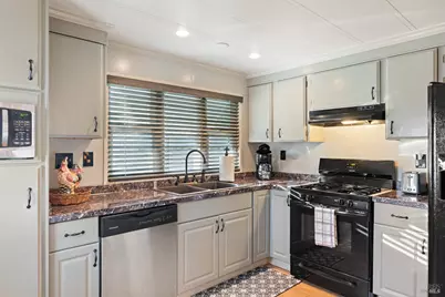 2089 W Park Avenue, Napa, CA 94558 - Photo 63