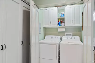 2089 W Park Avenue, Napa, CA 94558 - Photo 45