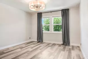 377 W Spain St, Sonoma, CA 95476 - Photo 9