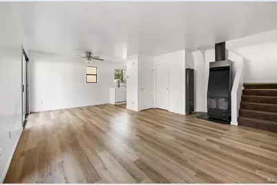 2123 W Steele Lane, Santa Rosa, CA 95403 - Photo 7