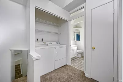 2125 W Steele Lane, Santa Rosa, CA 95403 - Photo 15