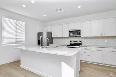 681 Shefford Drive, Vacaville, CA 95687 - Photo 11