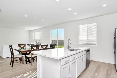 681 Shefford Drive, Vacaville, CA 95687 - Photo 13