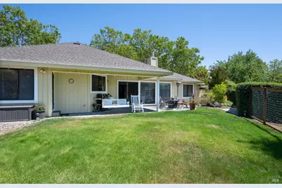 9636 Lakewood Drive, Windsor, CA 95492 - Photo 37